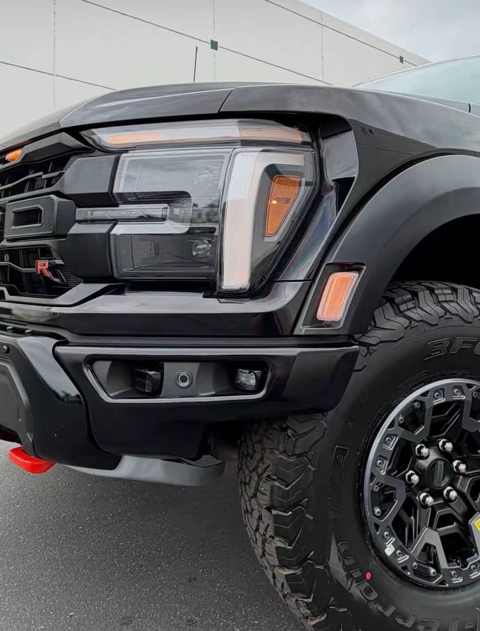 2026 Ford F-150 Raptor R 15