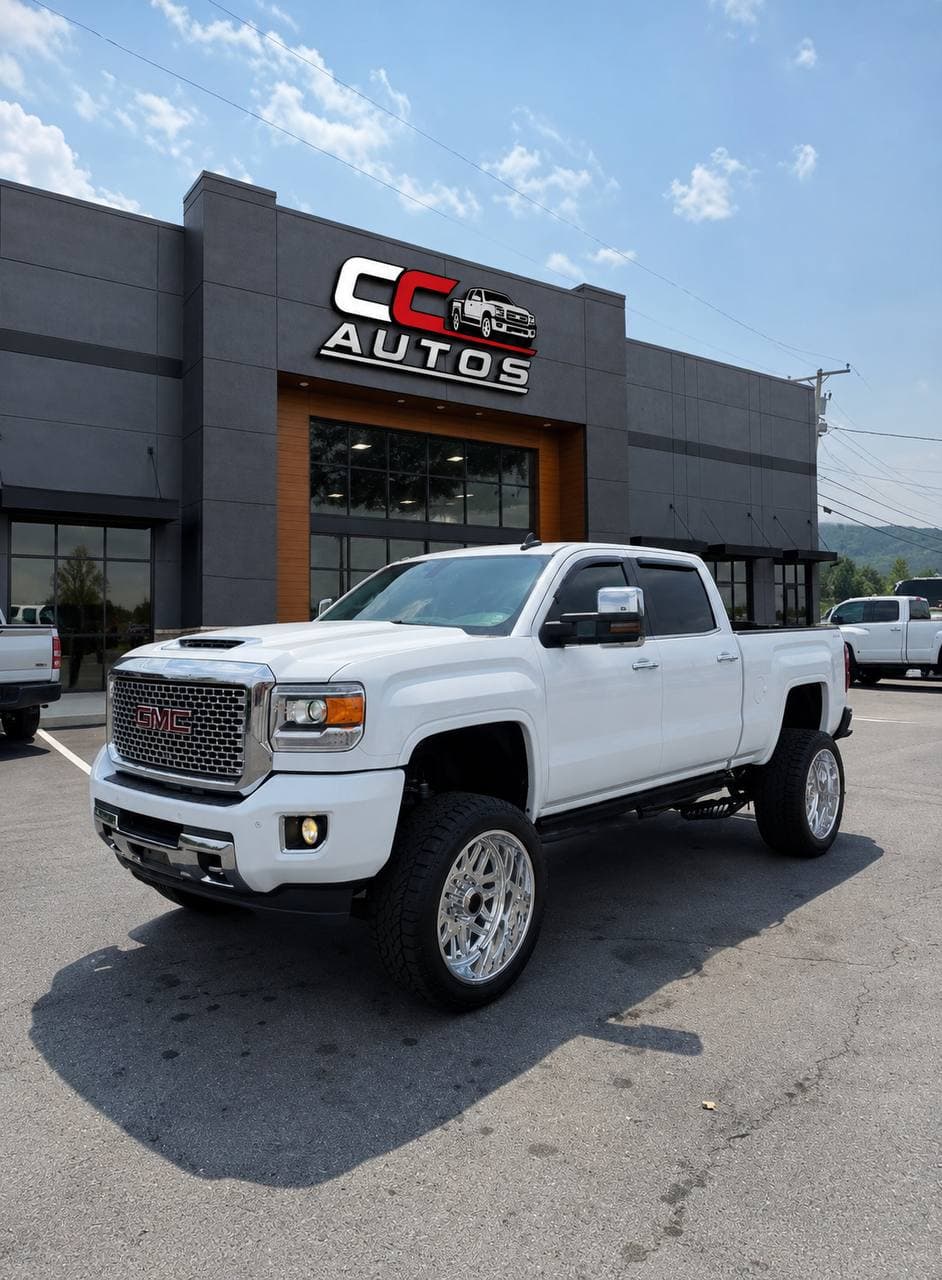 2017 GMC Sierra 2500HD Denali 1
