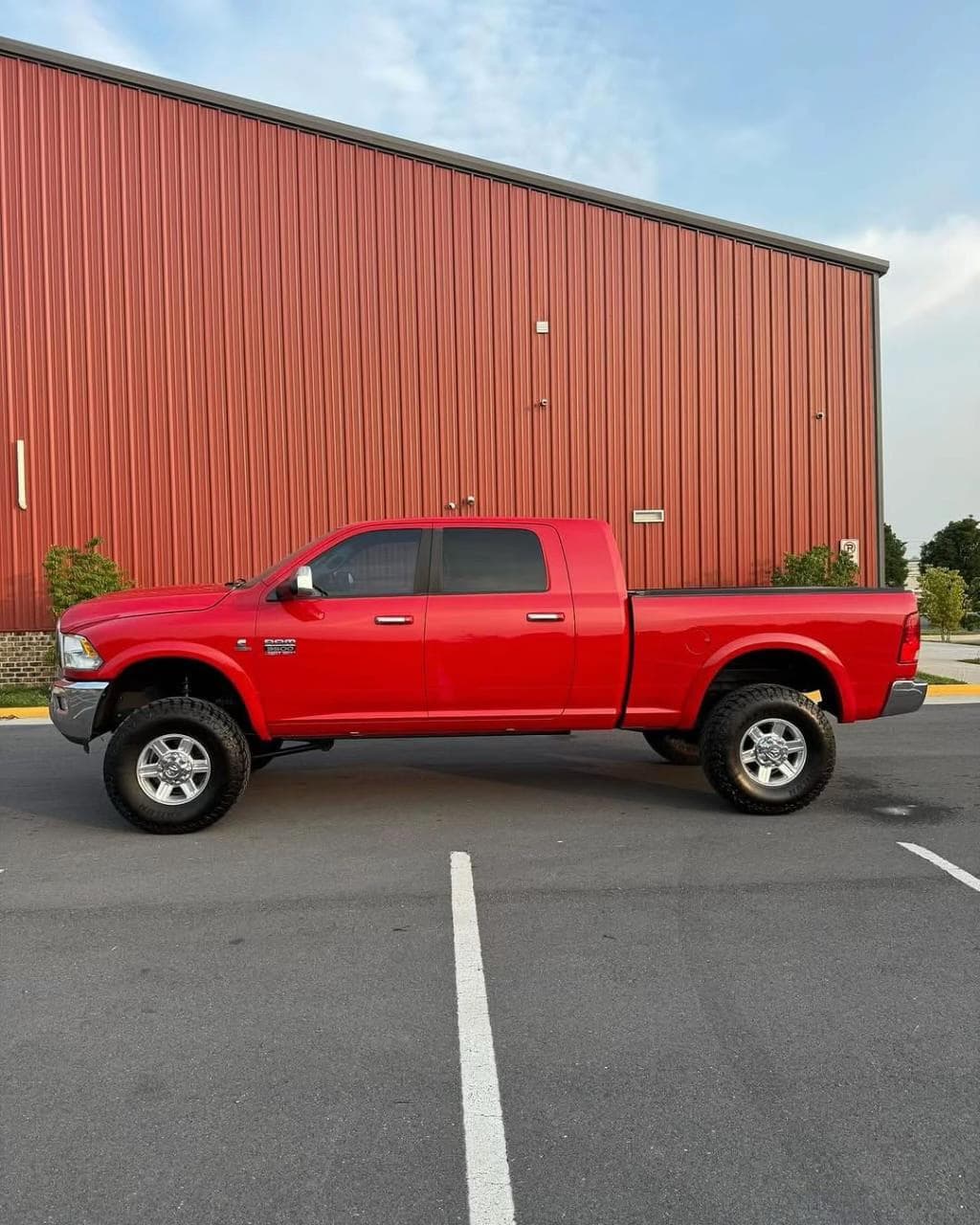 2011 Ram 3500 Laramie mega cab 6