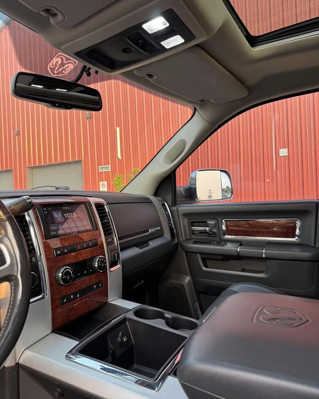 2011 Ram 3500 Laramie mega cab 16