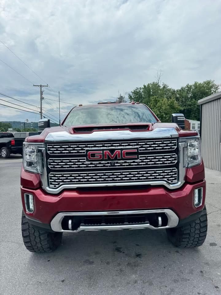 2020 GMC Sierra 2500HD Denali 2