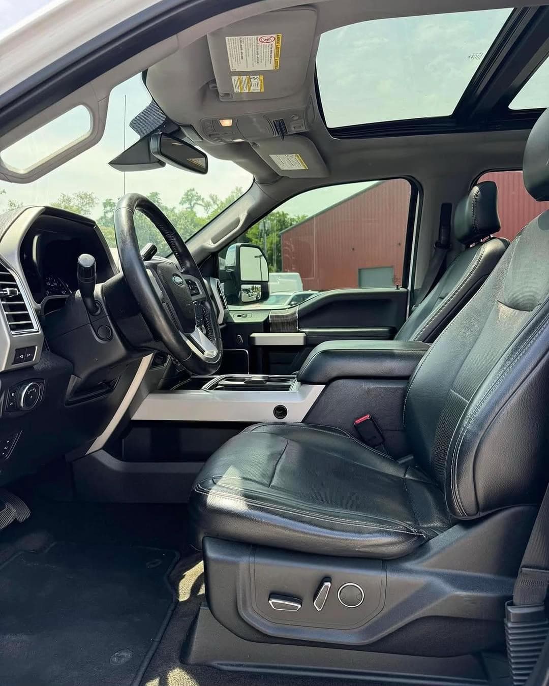 2017 Ford F-250 Super Duty Lariat Ultimate 5