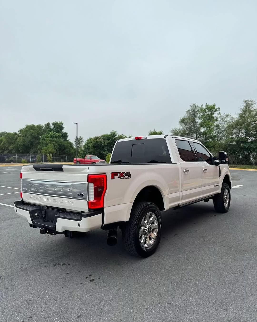 2017 Ford F-250 Super Duty Platinum 14