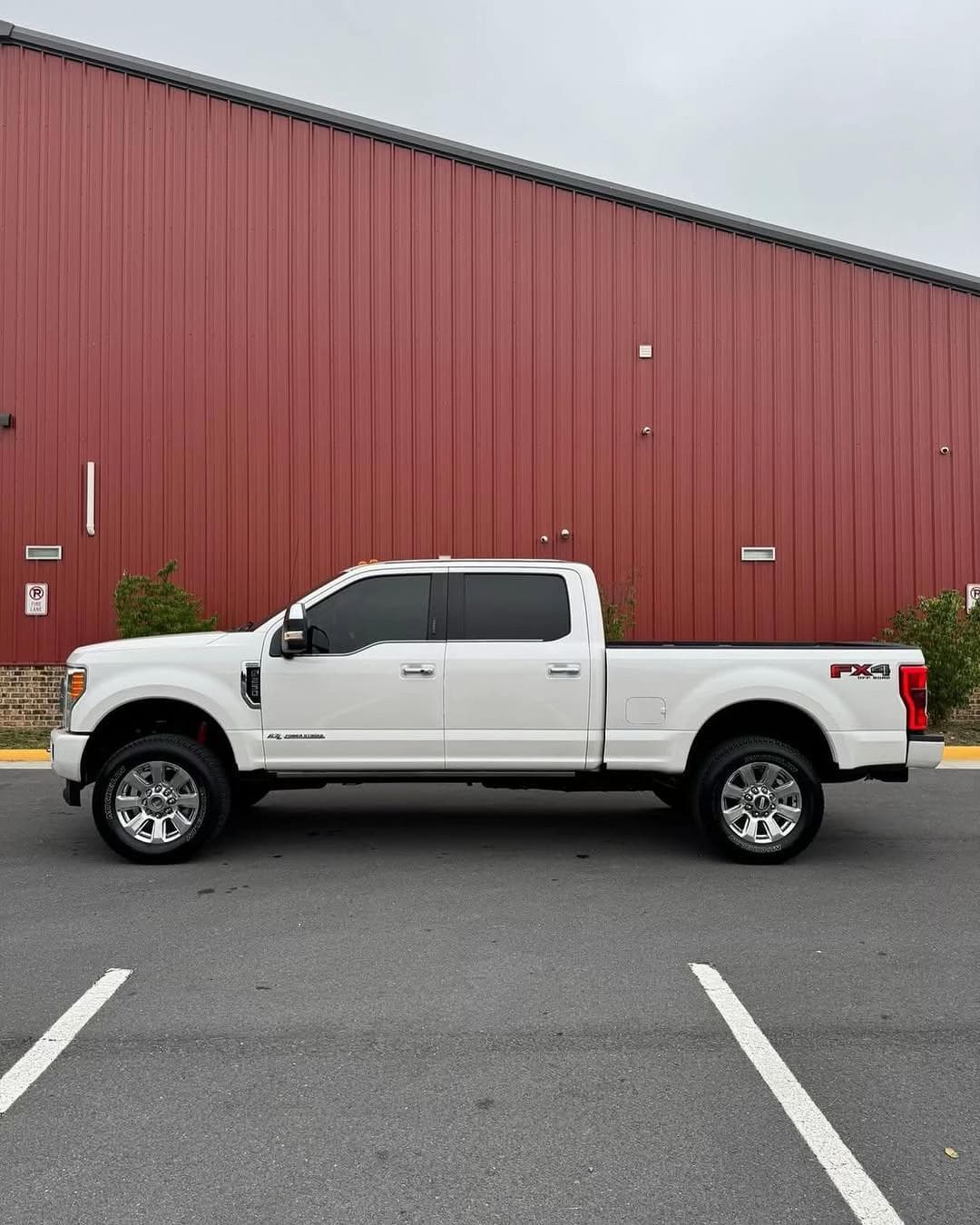 2017 Ford F-250 Super Duty Platinum 15