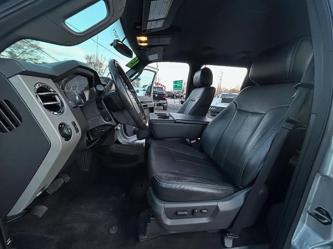 2015 Ford F-350 Super Duty Lariat 10
