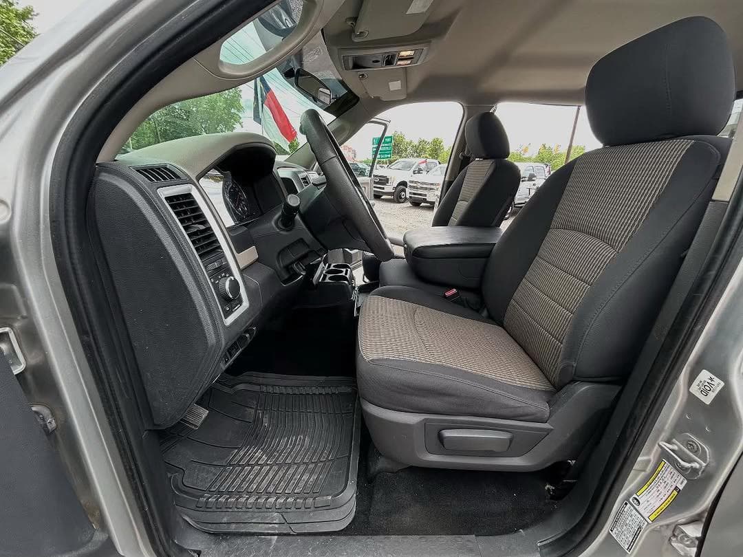 2012 Ram 2500 SLT 9