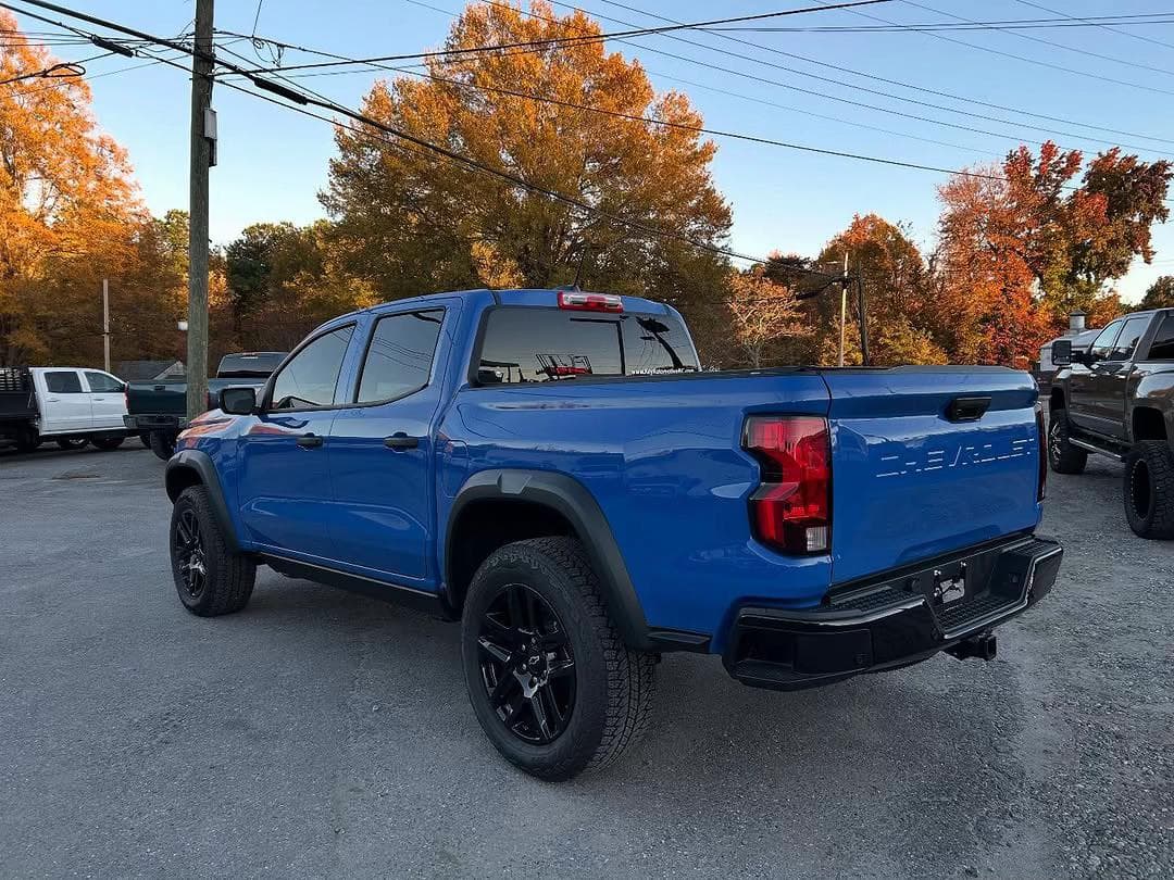 2025 Chevrolet Colorado Trail Boss 4x4 5