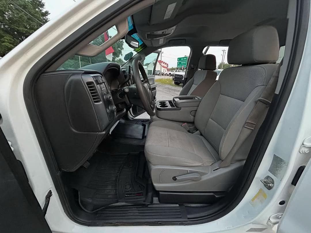 2016 Chevrolet Silverado 3500HD Duramax 5