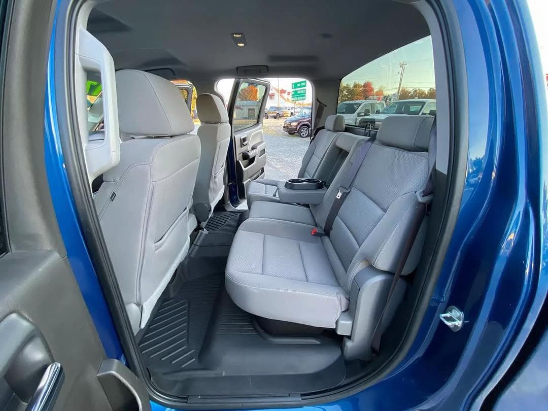 2017 Chevrolet Silverado 1500 LS 4x4 8