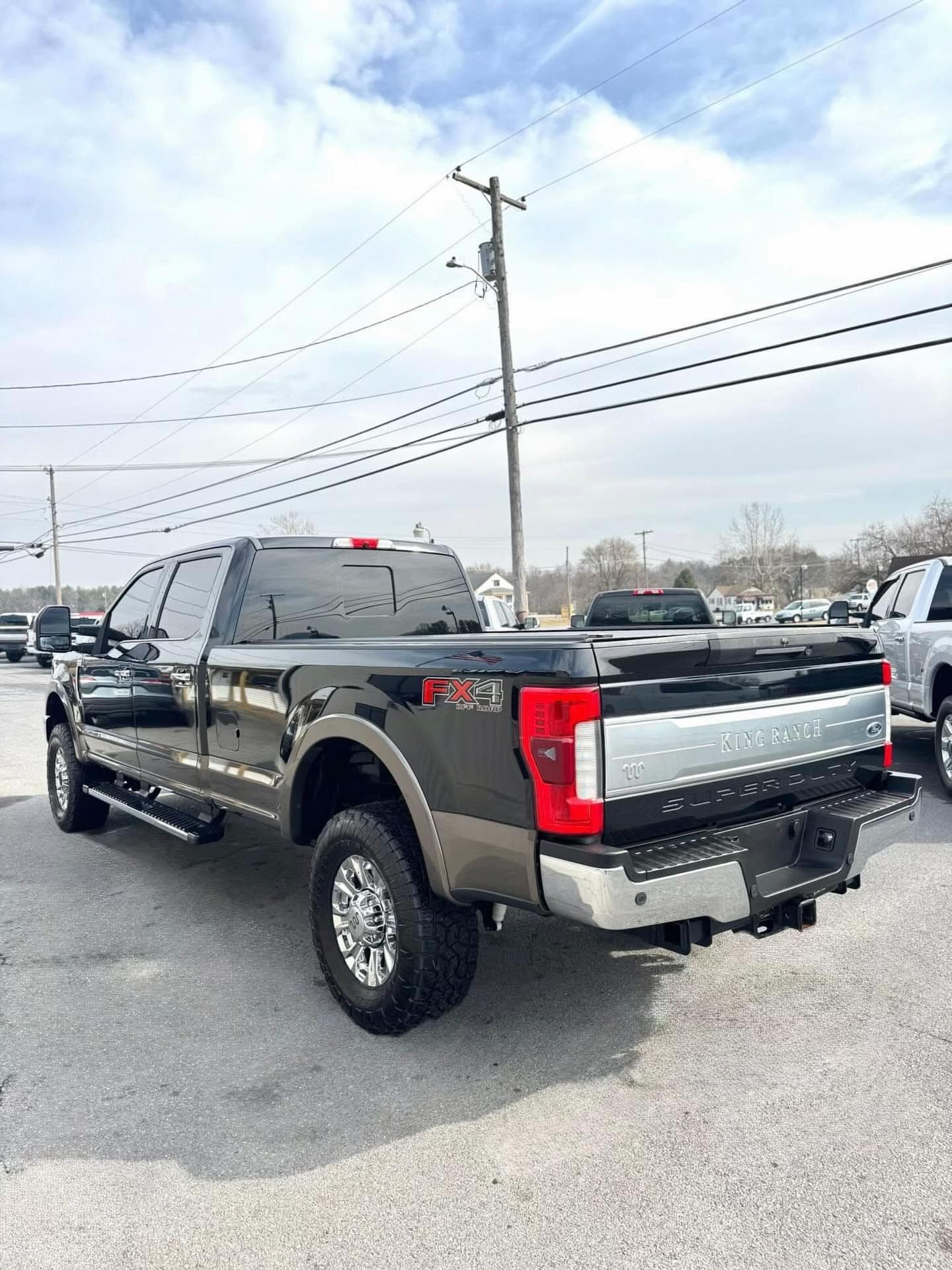 2017 Ford F-350 Super Duty King Ranch 4