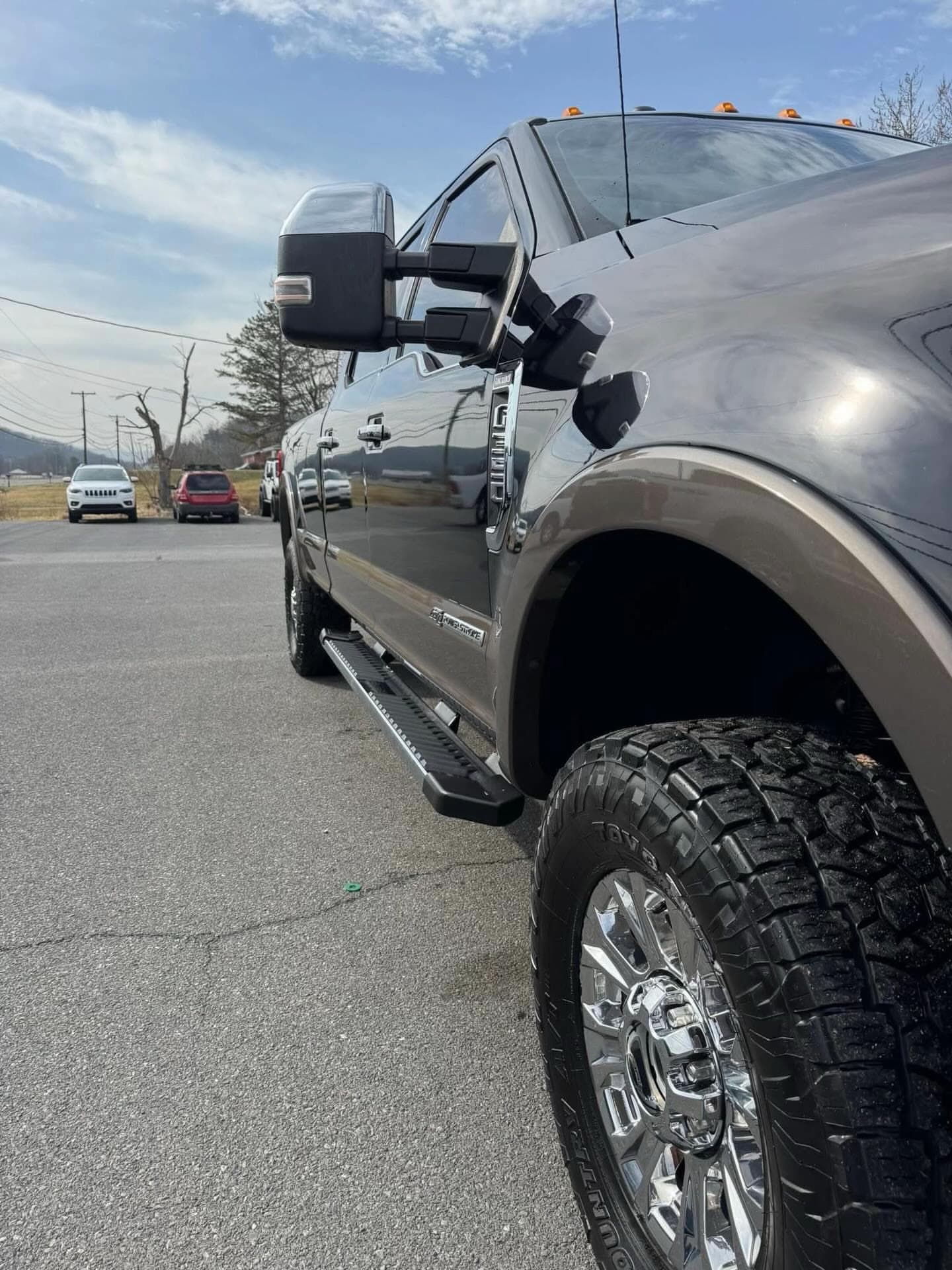 2017 Ford F-350 Super Duty King Ranch 9