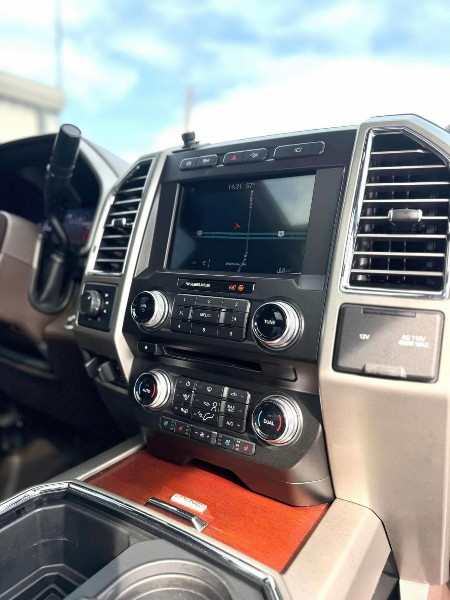 2017 Ford F-350 Super Duty King Ranch 13